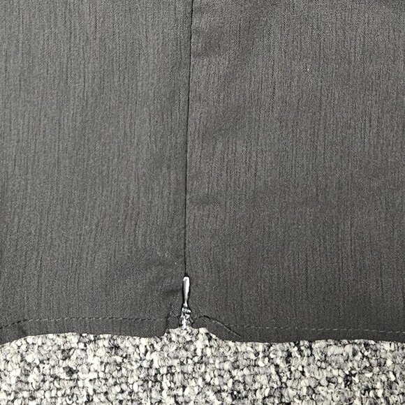 BOGO 🎀 BUNDLE OF 2 Lace accent tops- Size Large - Picture 5 of 9